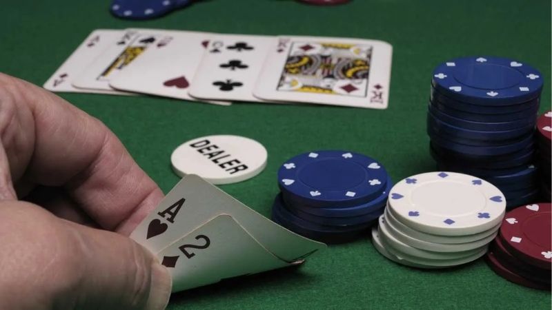 Thuật Ngữ Trong Poker - Giải Mã Từ Điển Dân Cá Cược